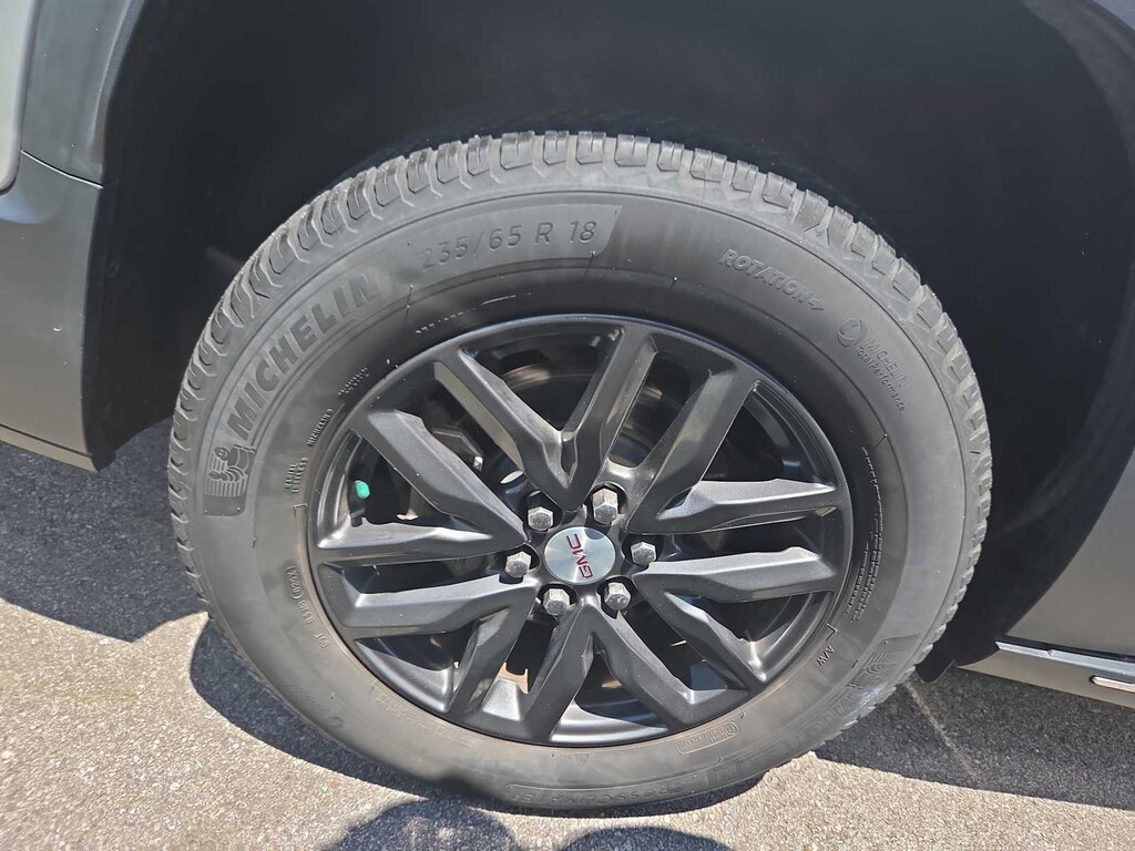 Used 2019 GMC Acadia SLT SUV