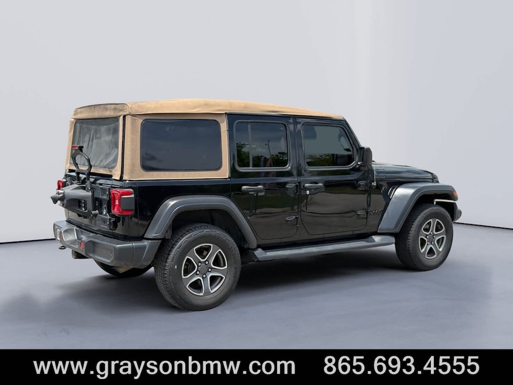 Used 2020 Jeep Wrangler Black and Tan SUV