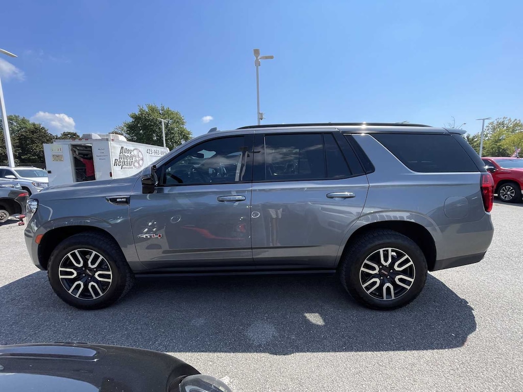 Used 2022 GMC Yukon AT4 SUV