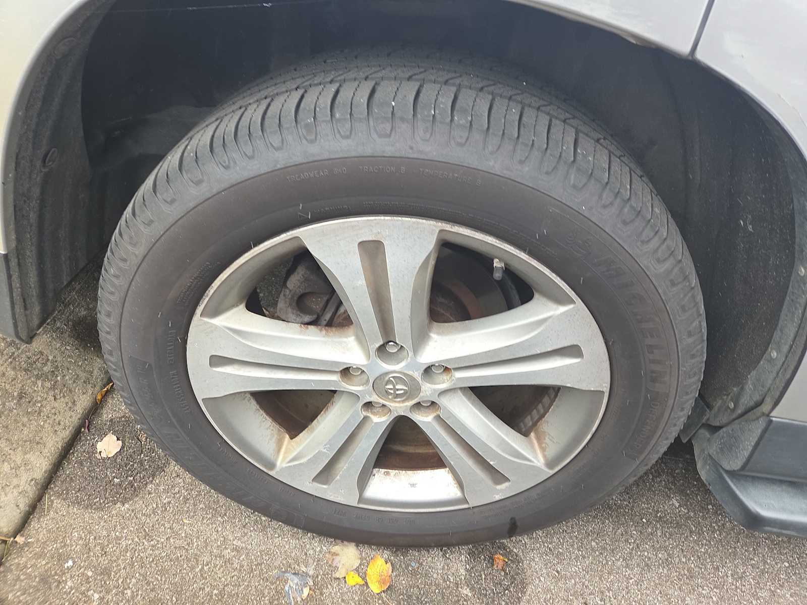 2011 Toyota Highlander Limited photo 3