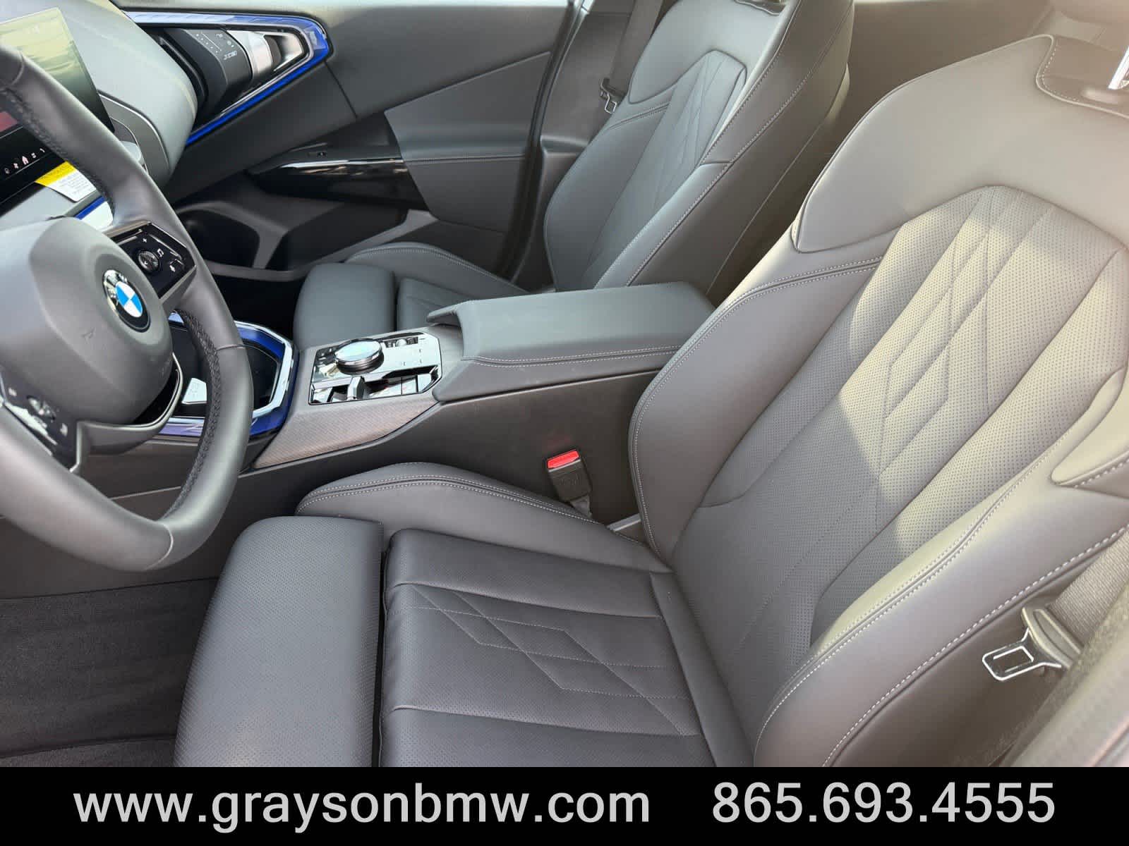 2026 BMW X3 30 - Photo 10