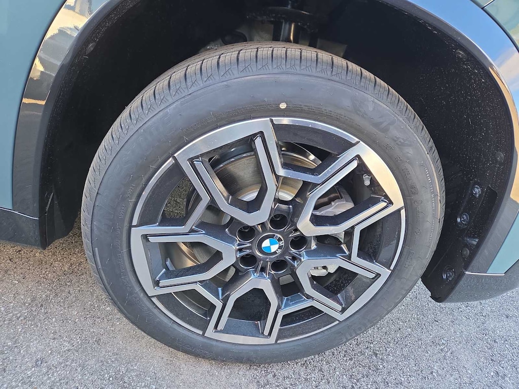 New 2026 BMW X1 xDrive28i SUV