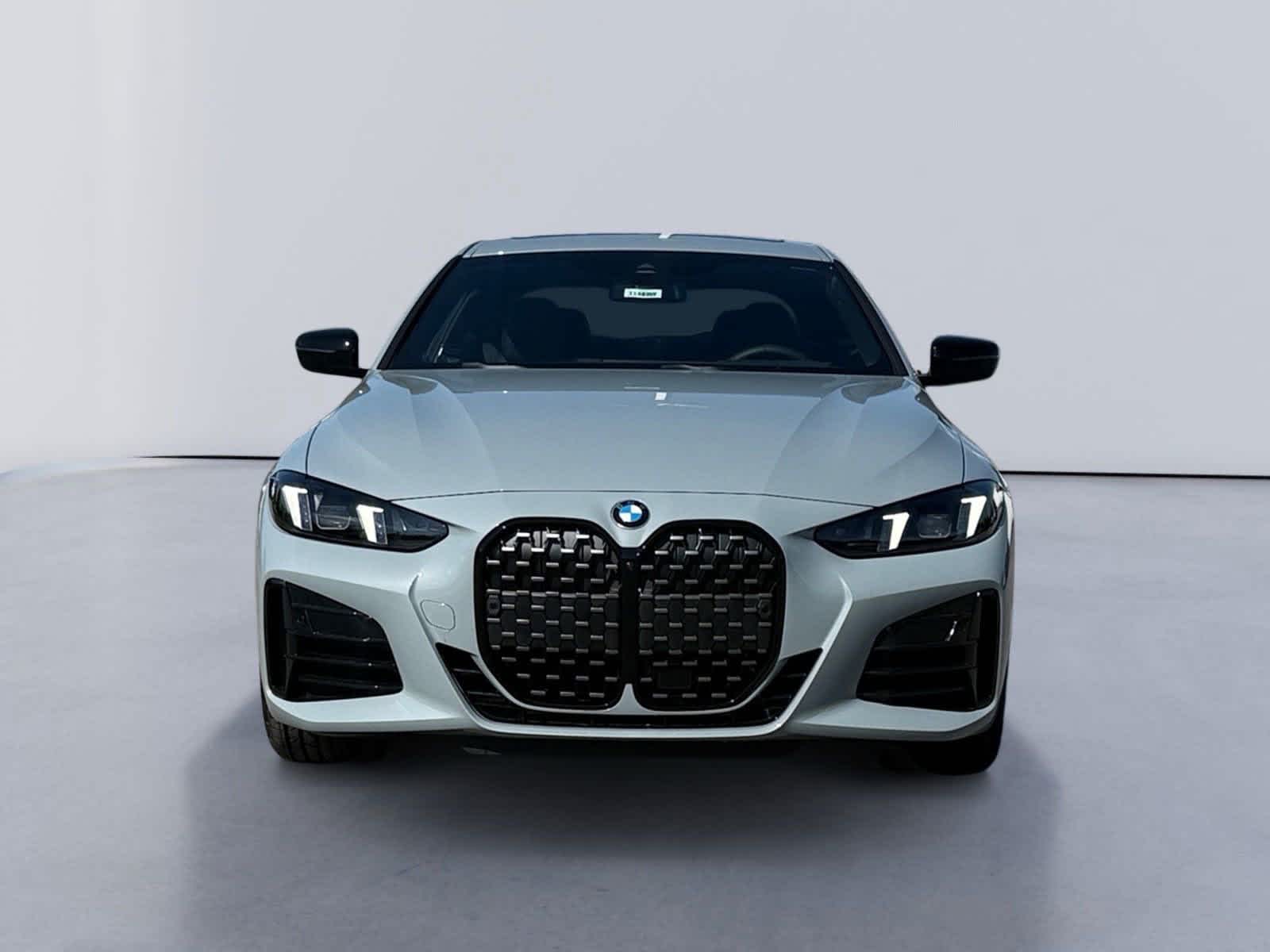 2026 BMW 4 Series 430i - Photo 8