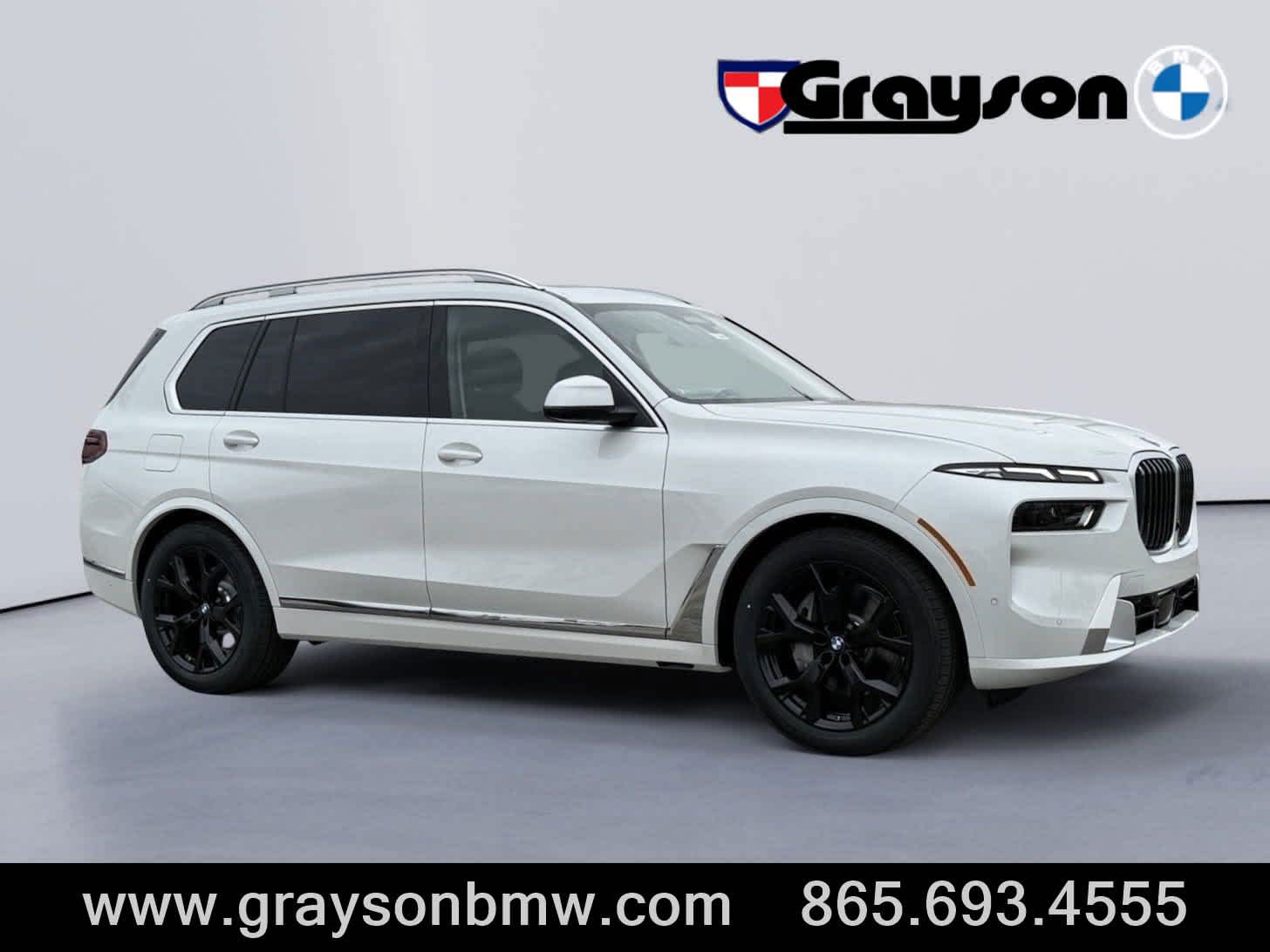 2025 BMW X7 40i's photo
