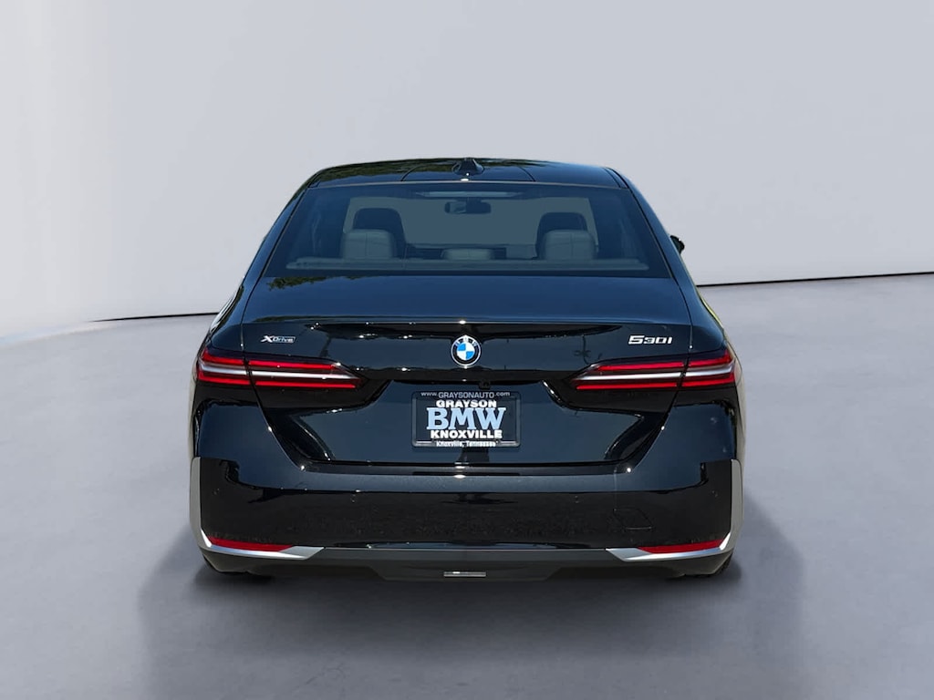 New 2027 BMW 530i xDrive Sedan