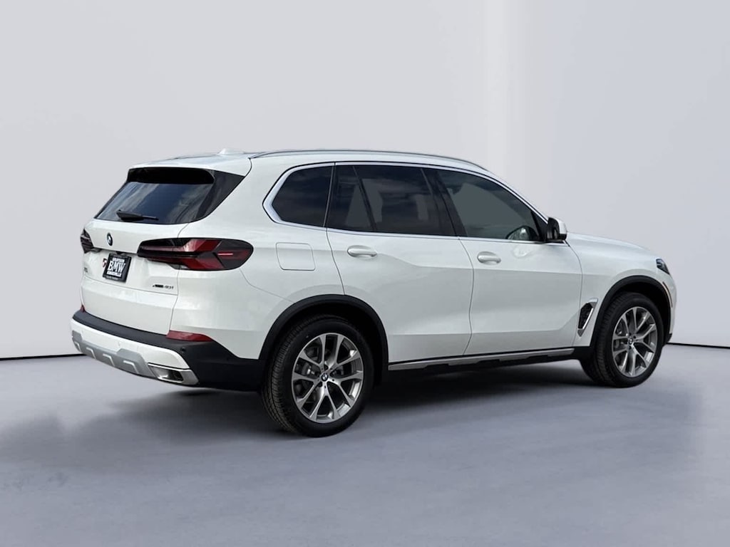 New 2026 BMW X5 xDrive40i SUV