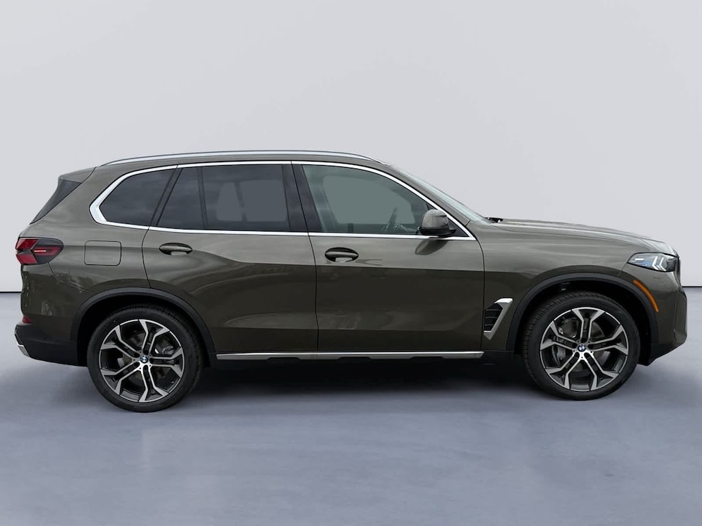 New 2026 BMW X5 xDrive40i SUV
