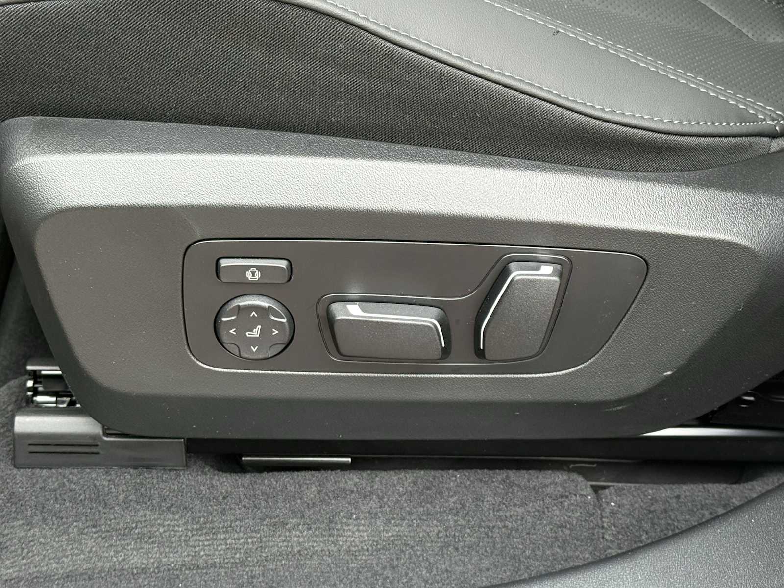 2025 BMW X3 30 - Photo 11