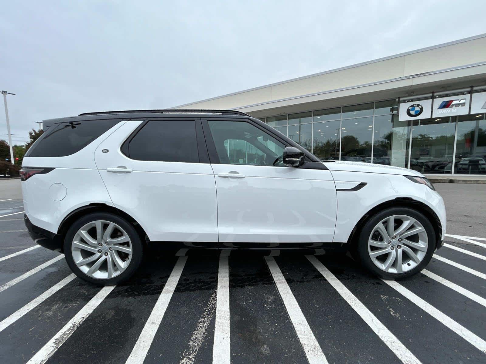 Used 2023 Land Rover Discovery Metropolitan Edition with VIN SALRW4EU4P2475098 for sale in Knoxville, TN