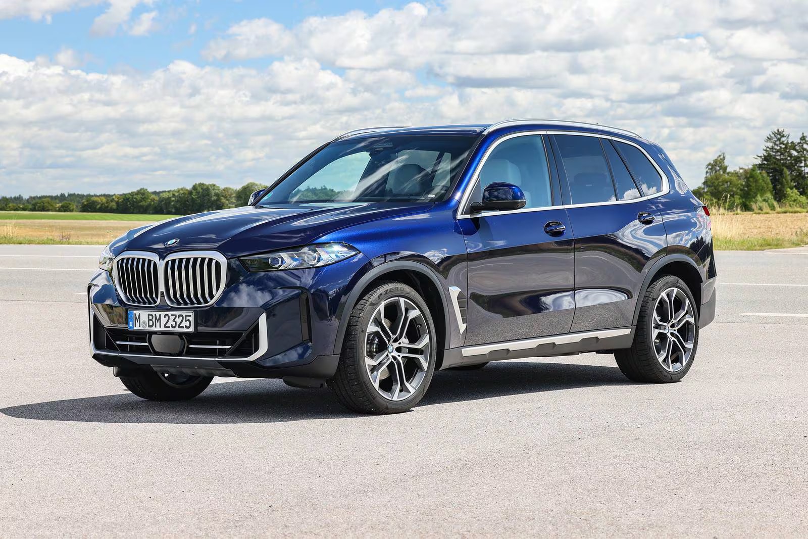 2026 BMW X5 xDrive40i 4dr SUV Exterior Shown.