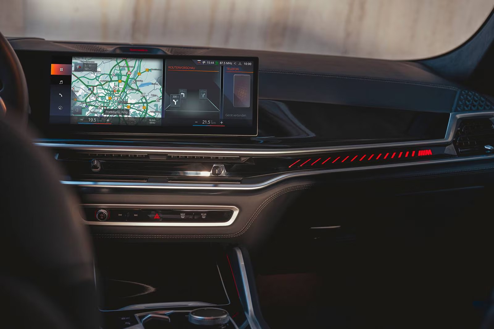 The front dash of a bmw x6.