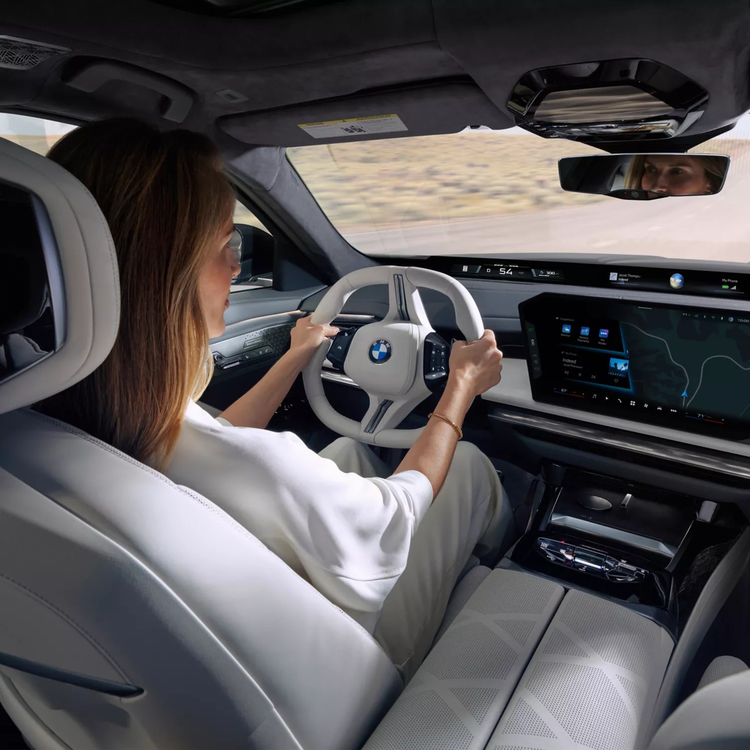 2027 BMW 7 Series interior comfort and cargo