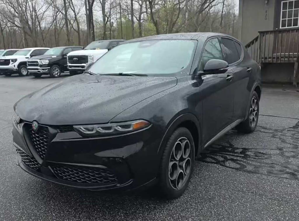 Used 2025 Alfa Romeo Tonale SUV