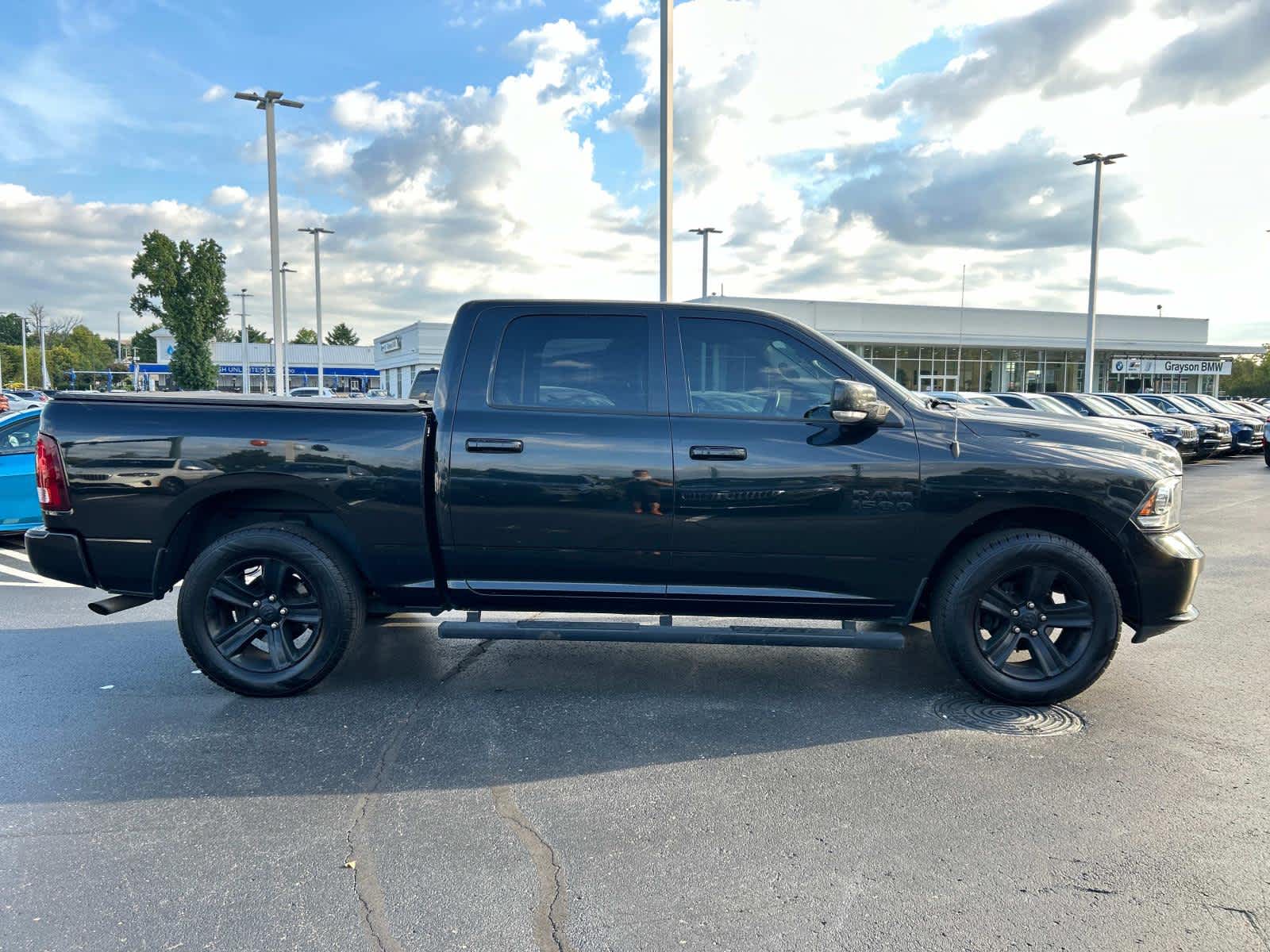 Used 2017 RAM Ram 1500 Pickup Night with VIN 1C6RR7MG9HS795733 for sale in Knoxville, TN