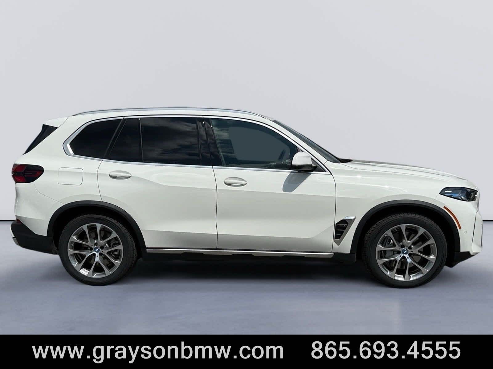 2024 Bmw X5 xDrive50e photo 2