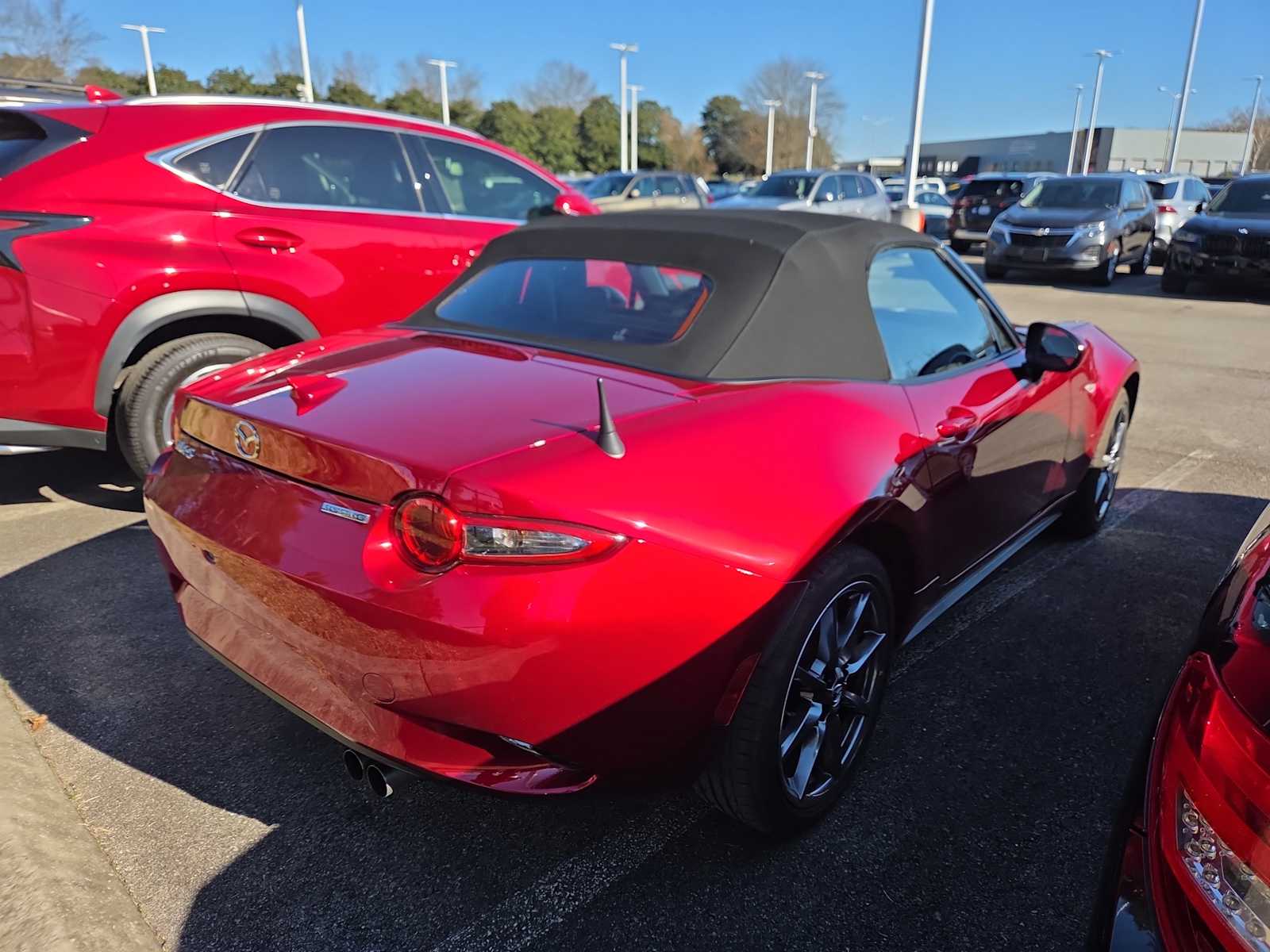 2022 Mazda MX-5 Miata Miata Grand Touring photo 4