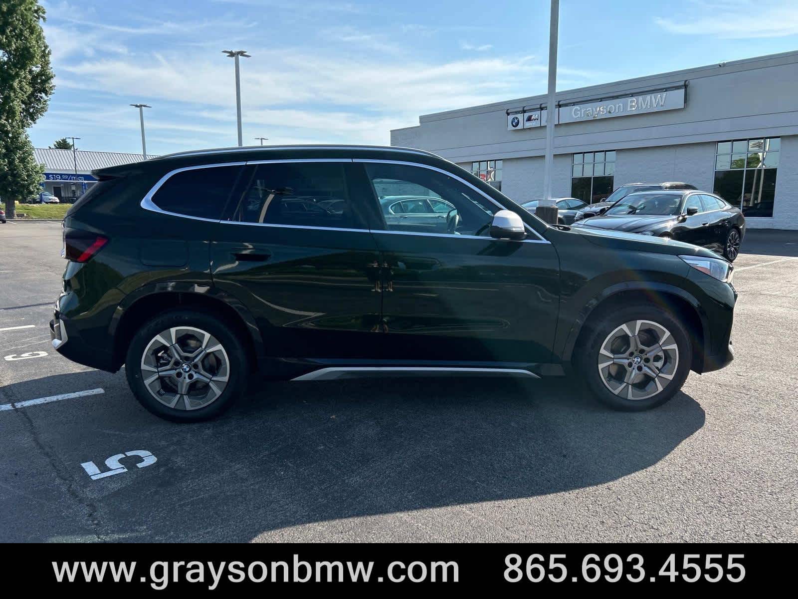 Used 2024 BMW X1 28i with VIN WBX73EF06R5001585 for sale in Knoxville, TN