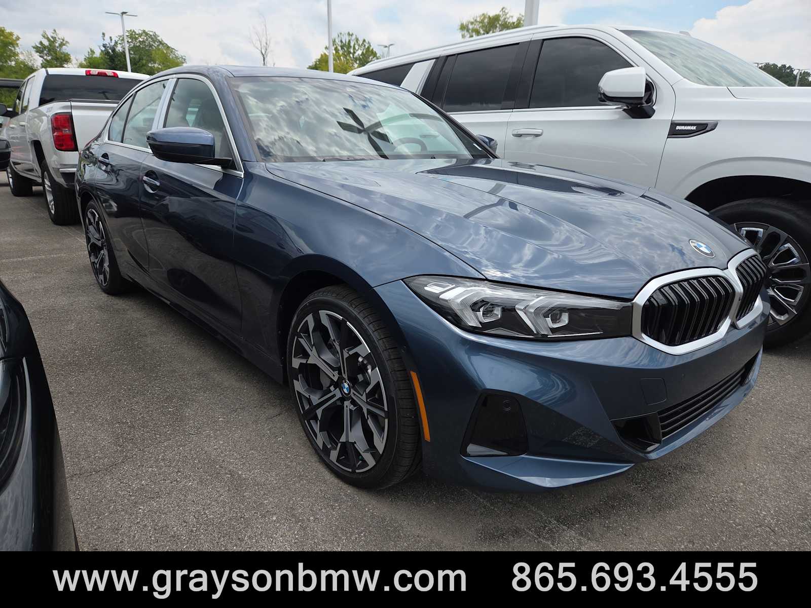 New 2026 BMW 330i xDrive