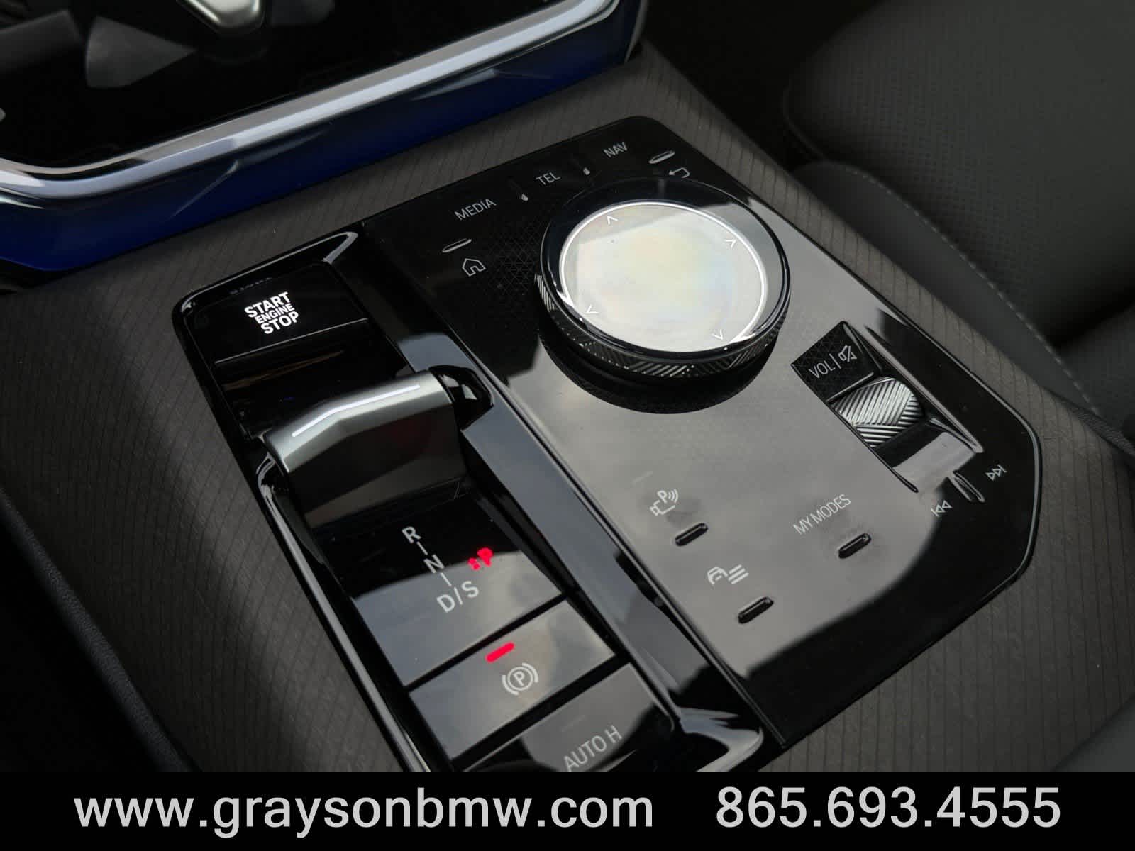 2026 BMW X3 30 - Photo 26