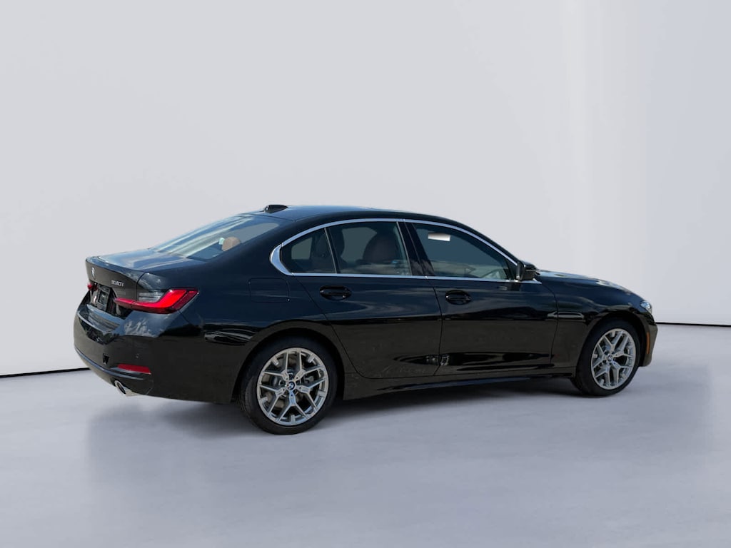 New 2026 BMW 330i xDrive Sedan