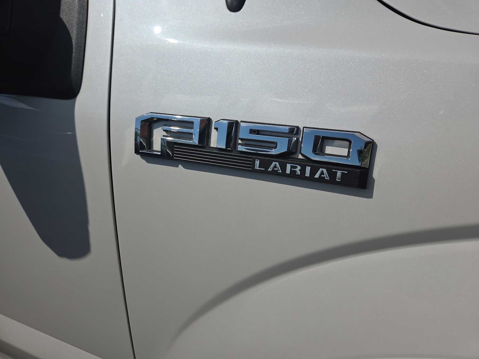 2018 Ford F-150 Lariat photo 3