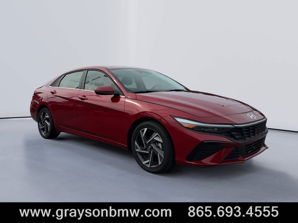 Used 2025 Hyundai Elantra Hybrid Limited Sedan