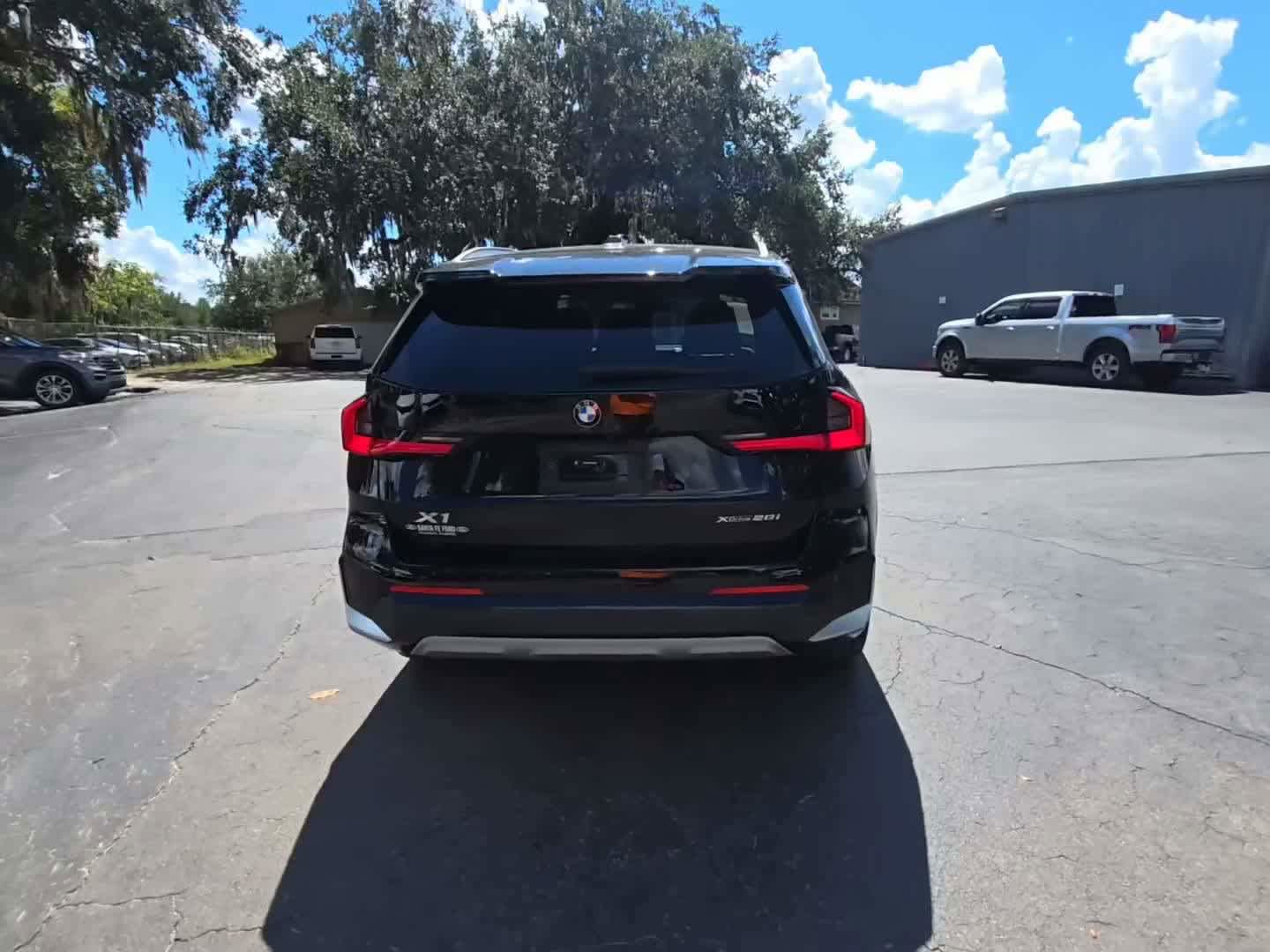 2023 Bmw X1 XDrive28i photo 2