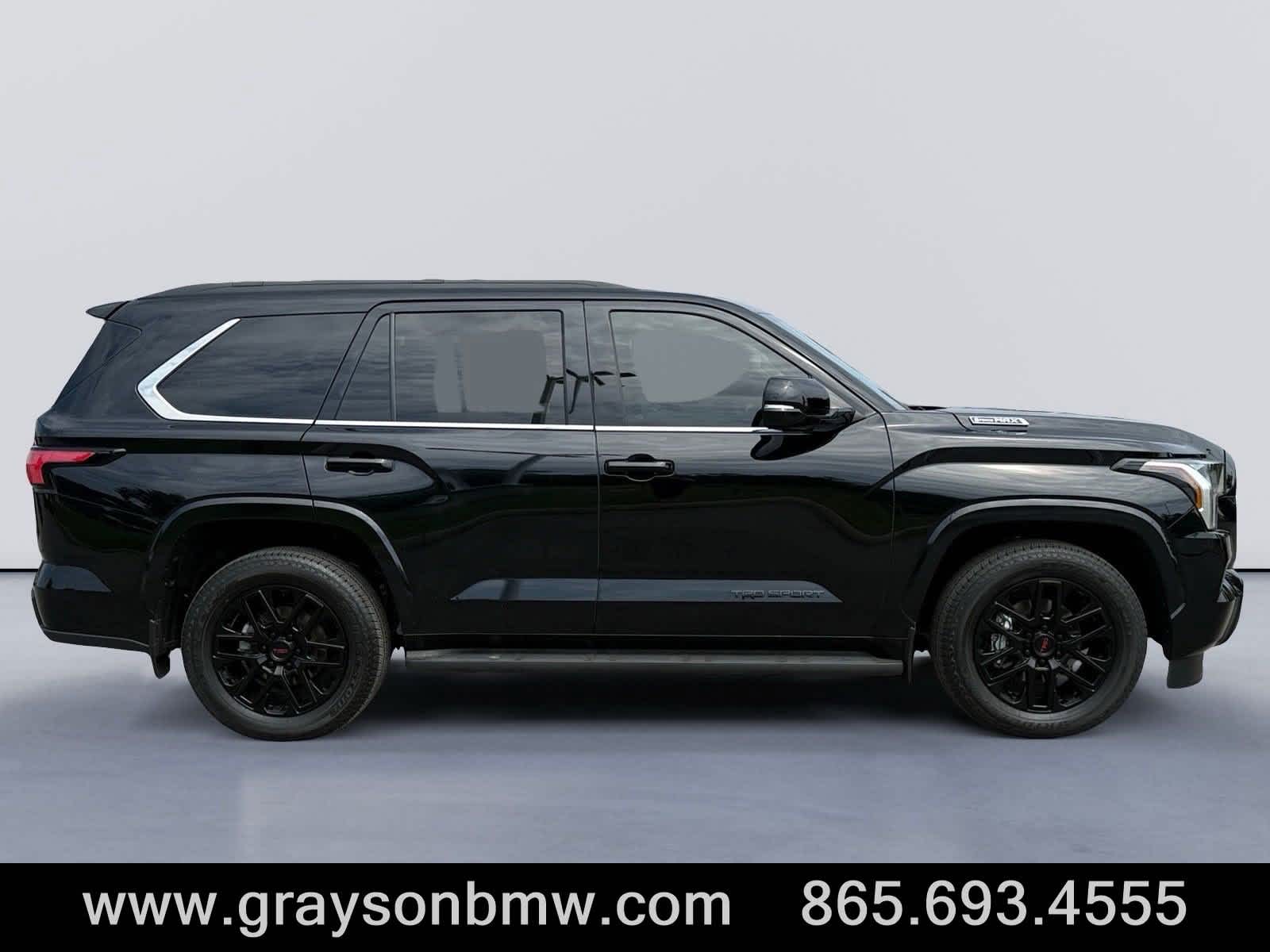 Used 2024 Toyota Sequoia SR5 with VIN 7SVAAABA0RX031546 for sale in Knoxville, TN
