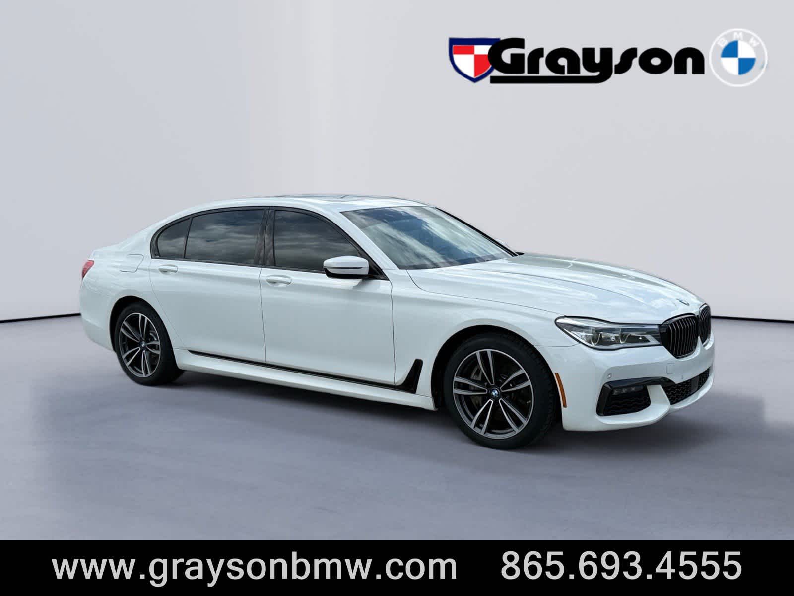 2018 BMW 7 Series 750i's photo