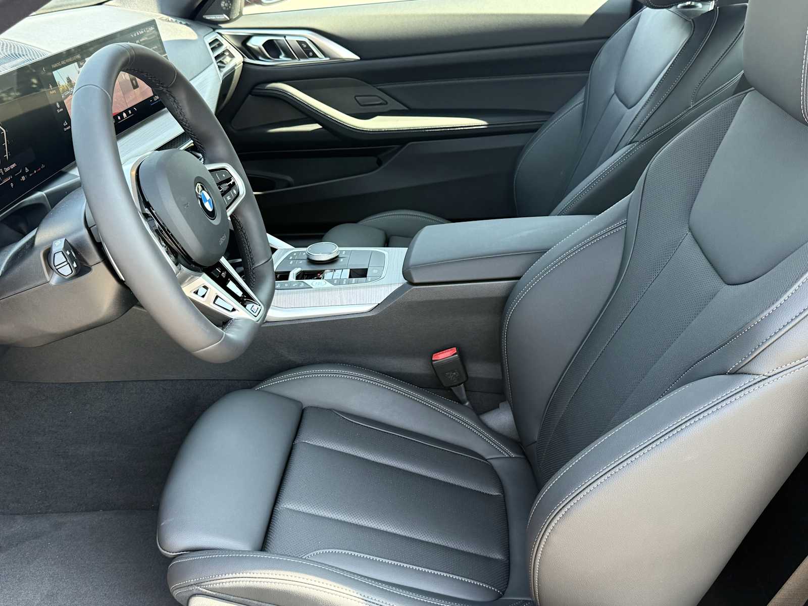 2026 BMW 4 Series 430i - Photo 10