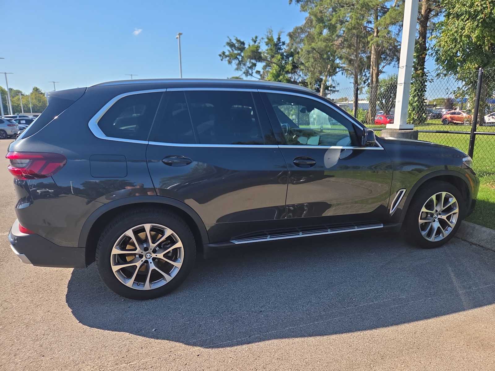 2023 Bmw X5 xDrive40i photo 2