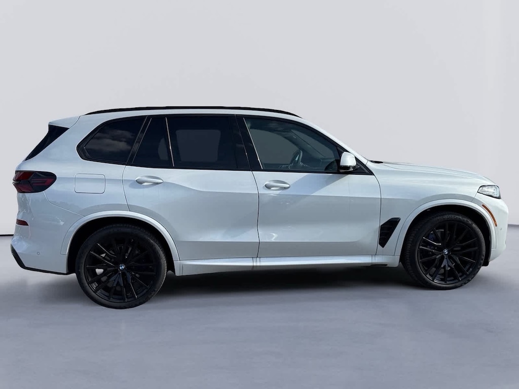 New 2026 BMW X5 xDrive40i SUV