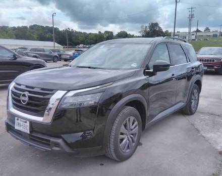 2024 Nissan Pathfinder SV SUV