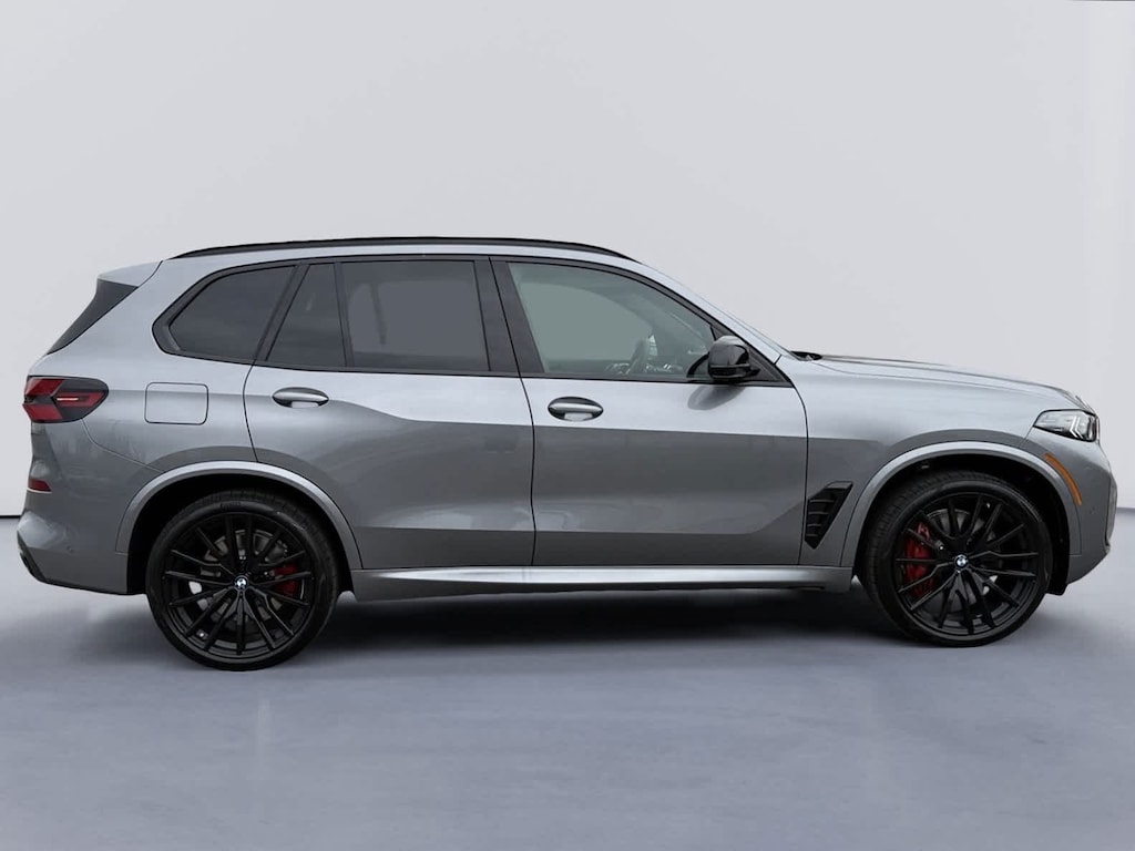 New 2026 BMW X5 M60i SUV