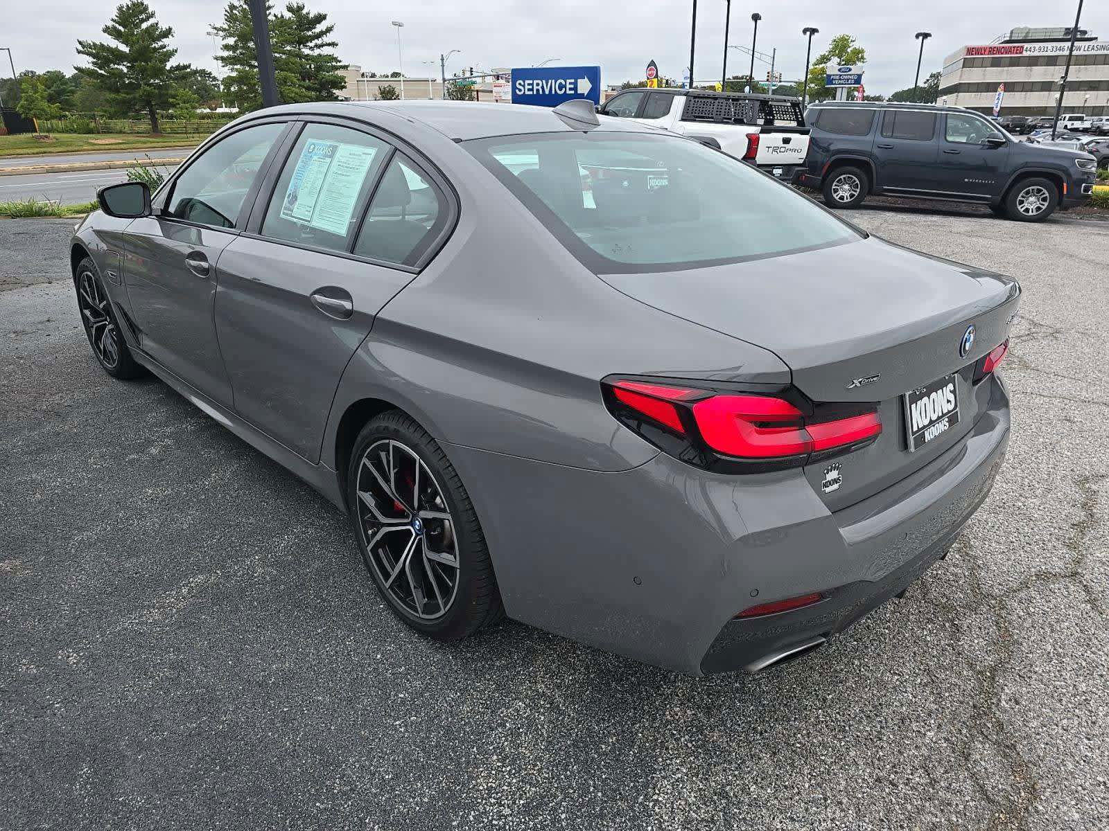 2022 Bmw 530e xDrive photo 3