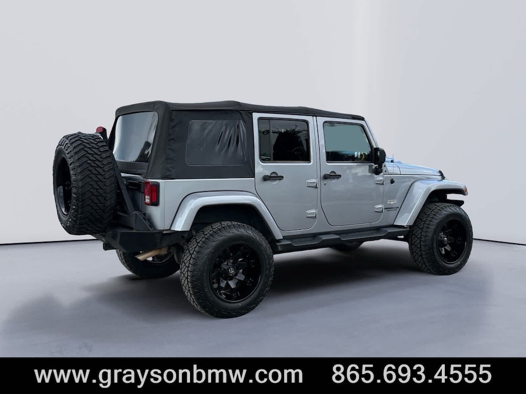 Used 2015 Jeep Wrangler Unlimited Sahara SUV