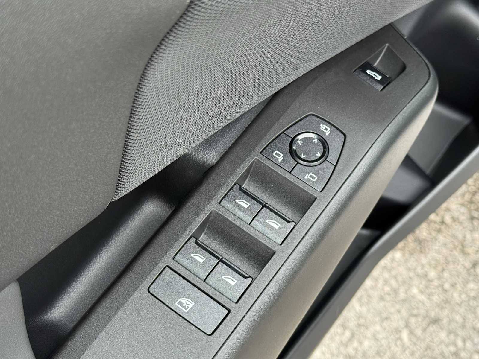 2025 BMW X3 30 - Photo 13