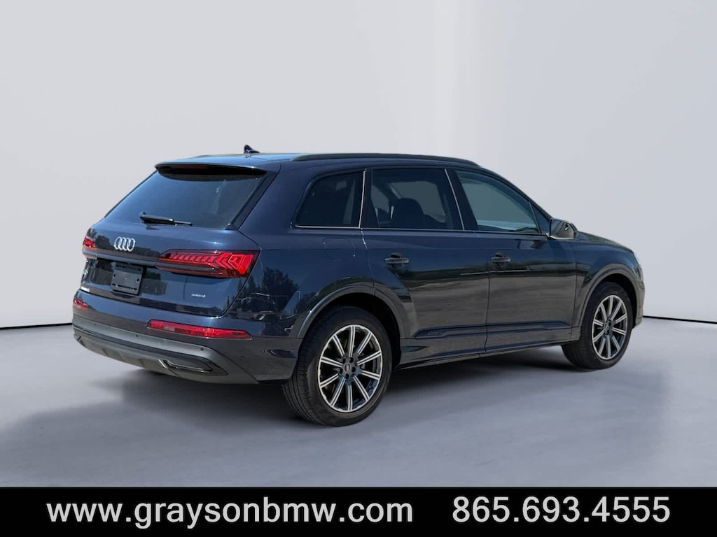 Used 2024 Audi Q7 Premium Plus SUV