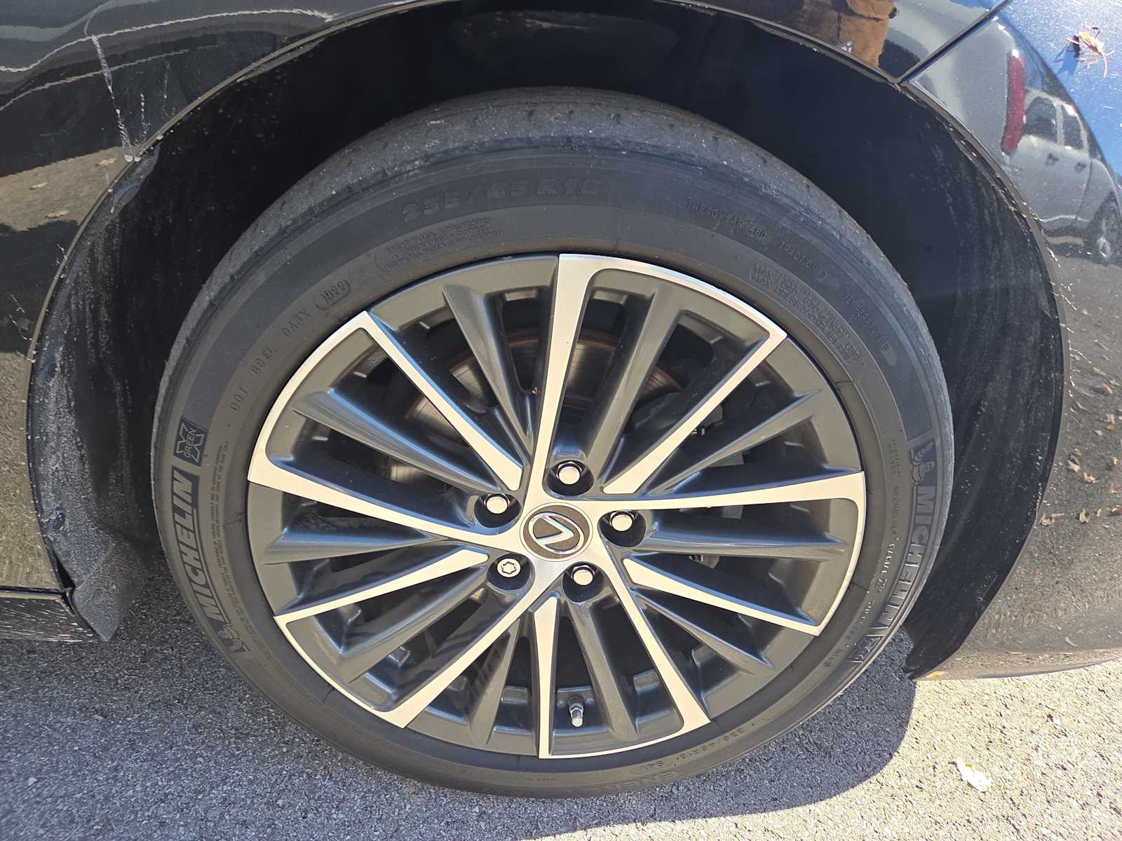 2022 Lexus ES 350 photo 2