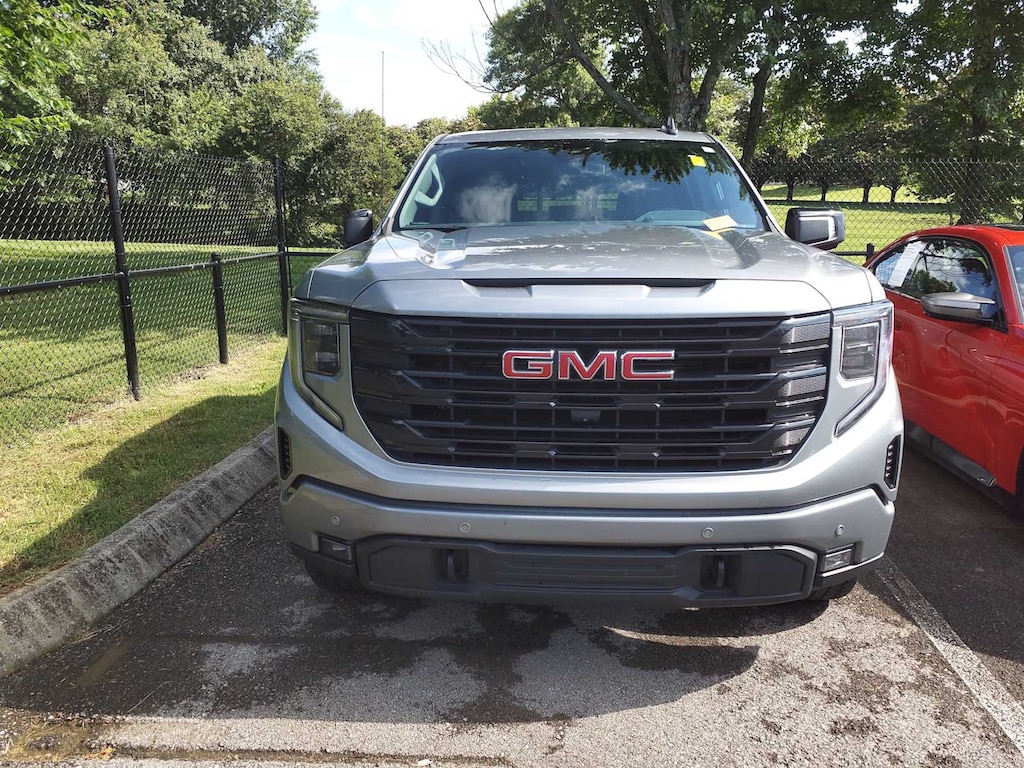 Used 2025 GMC Sierra 1500 Elevation 4WD Crew Cab 147 Truck Crew Cab