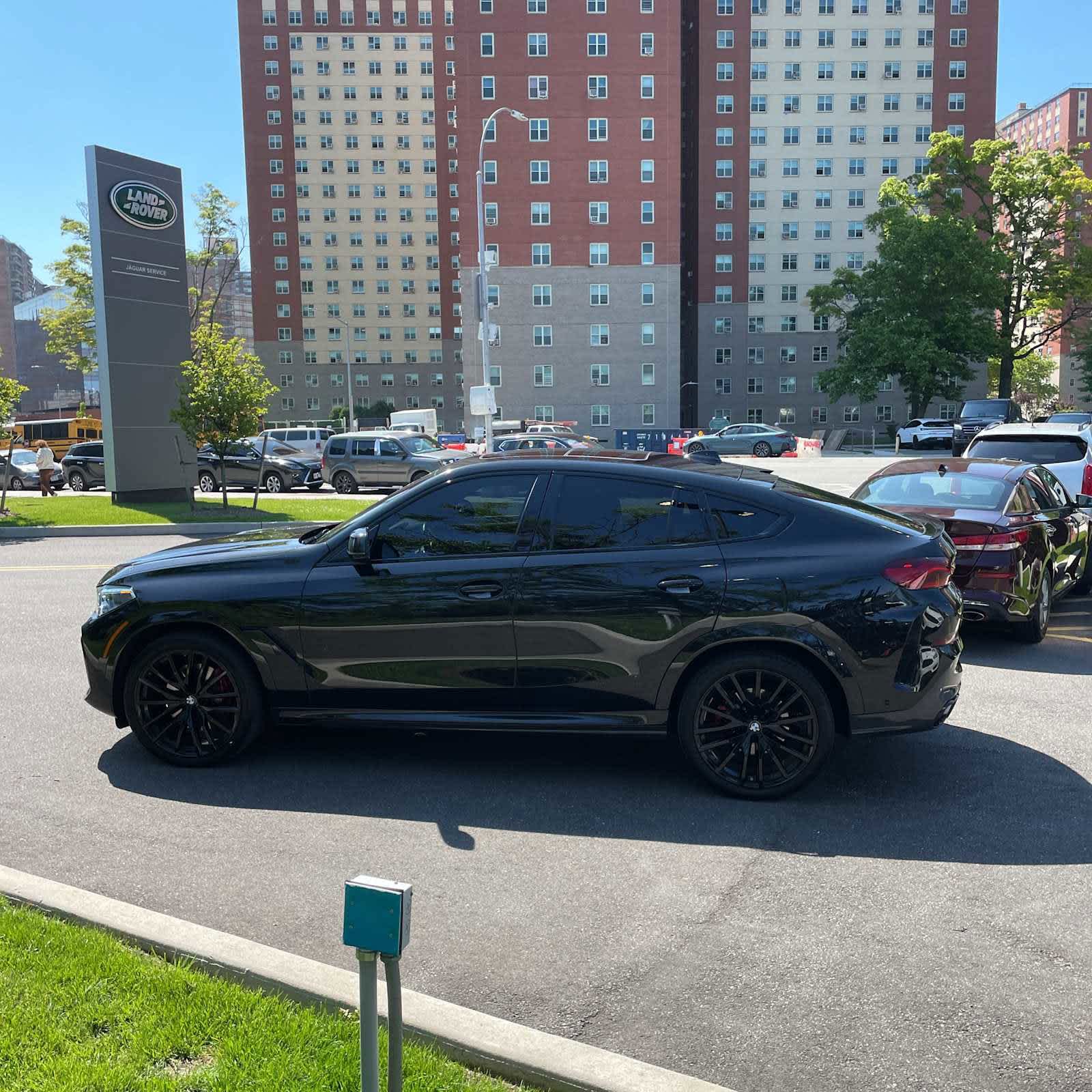 Used 2023 BMW X6 40i with VIN 5UXCY6C03P9P23303 for sale in Knoxville, TN