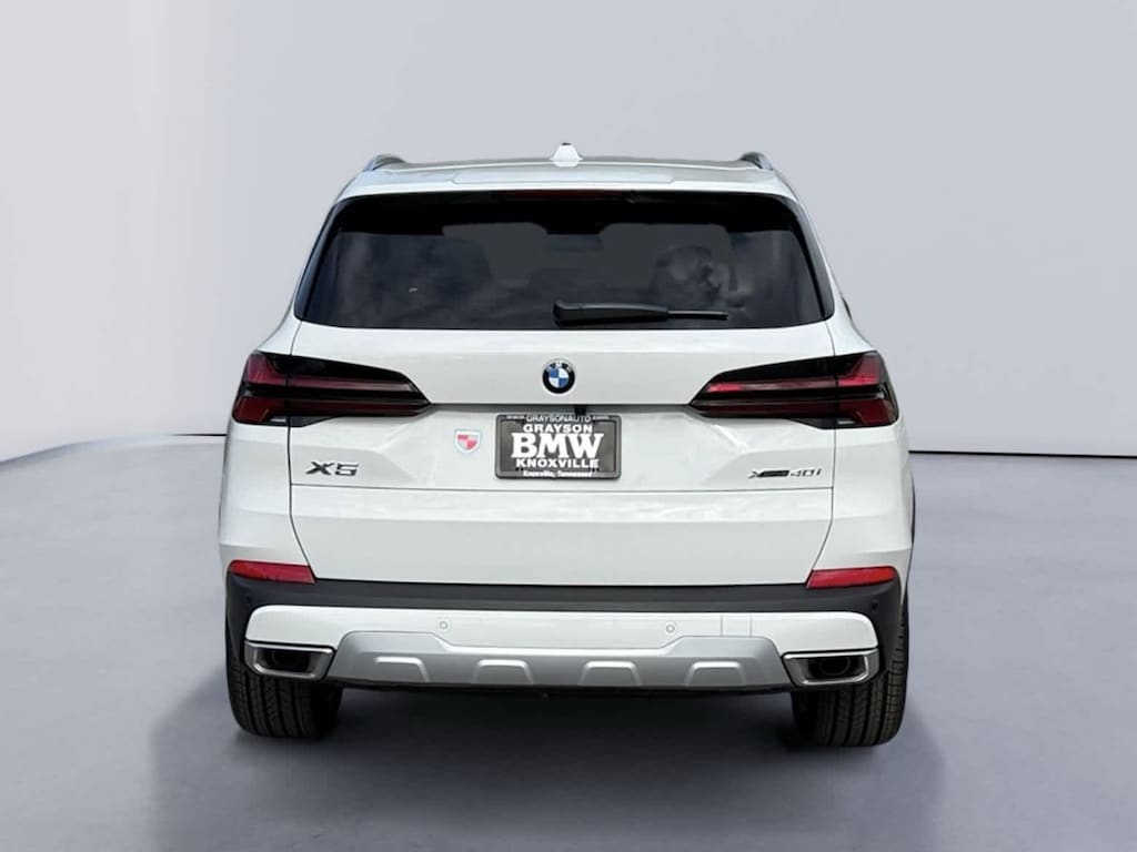 New 2026 BMW X5 xDrive40i SUV