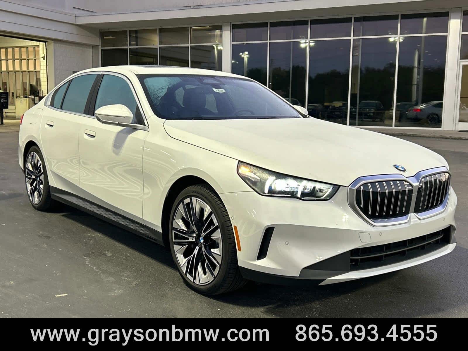 Used 2024 BMW 5 Series 530i with VIN WBA43FJ01RCS32237 for sale in Knoxville, TN