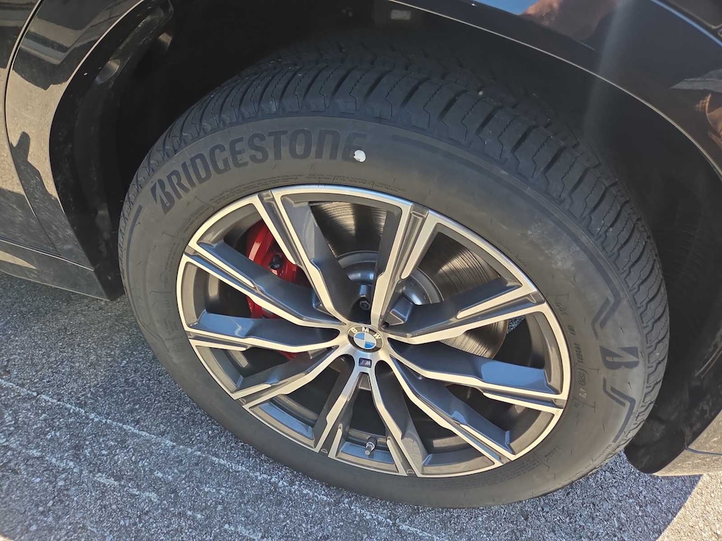 New 2026 BMW X6 M60i SUV