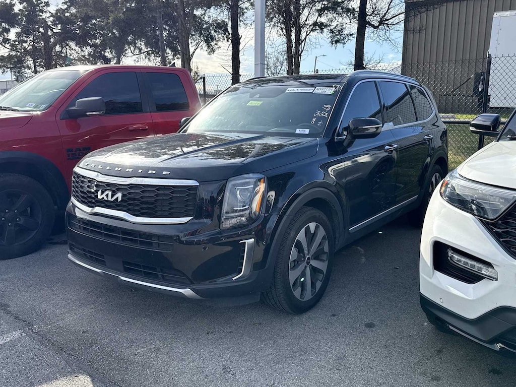 Used 2022 Kia Telluride S SUV