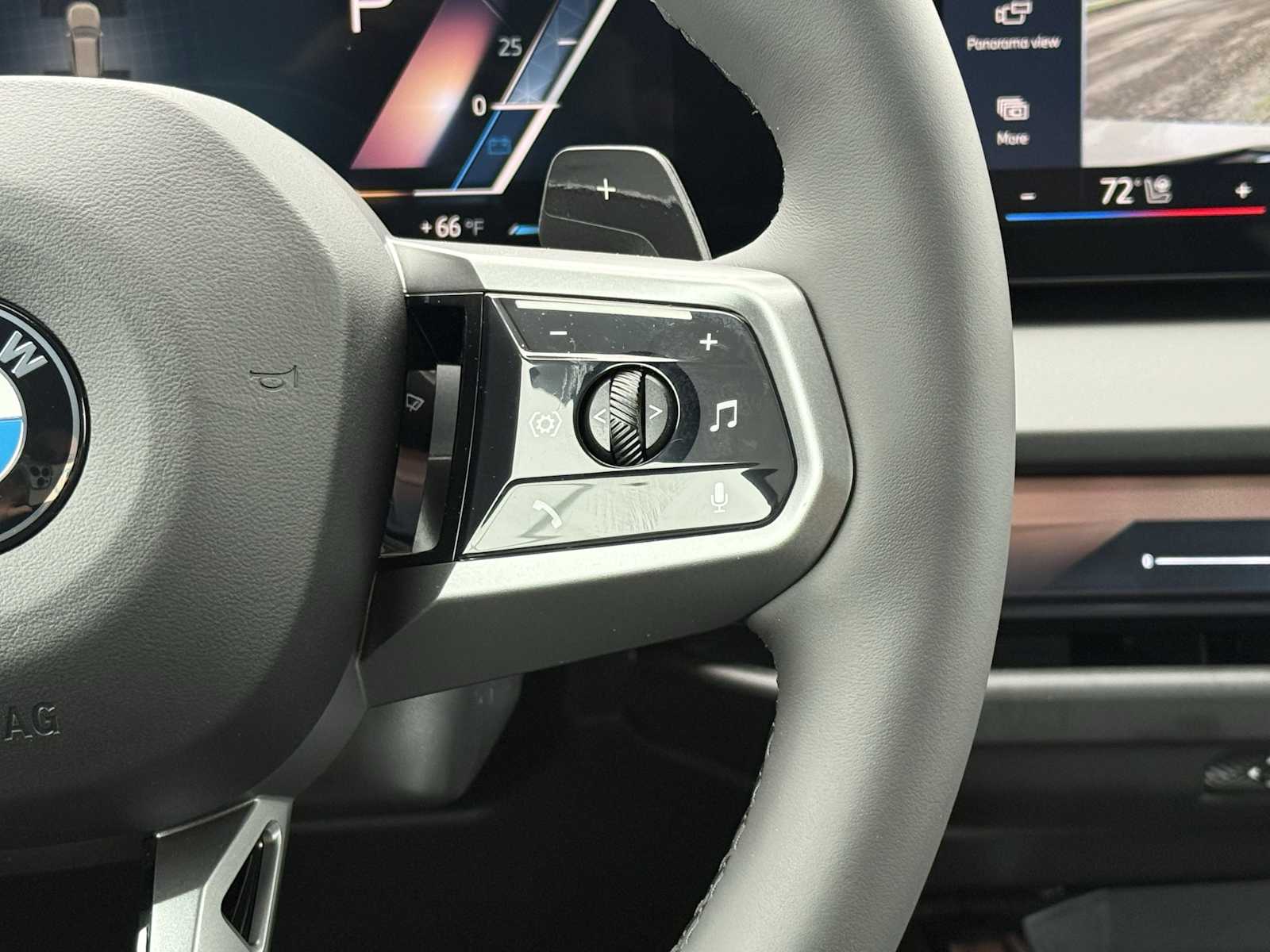 2025 BMW X3 30 - Photo 17