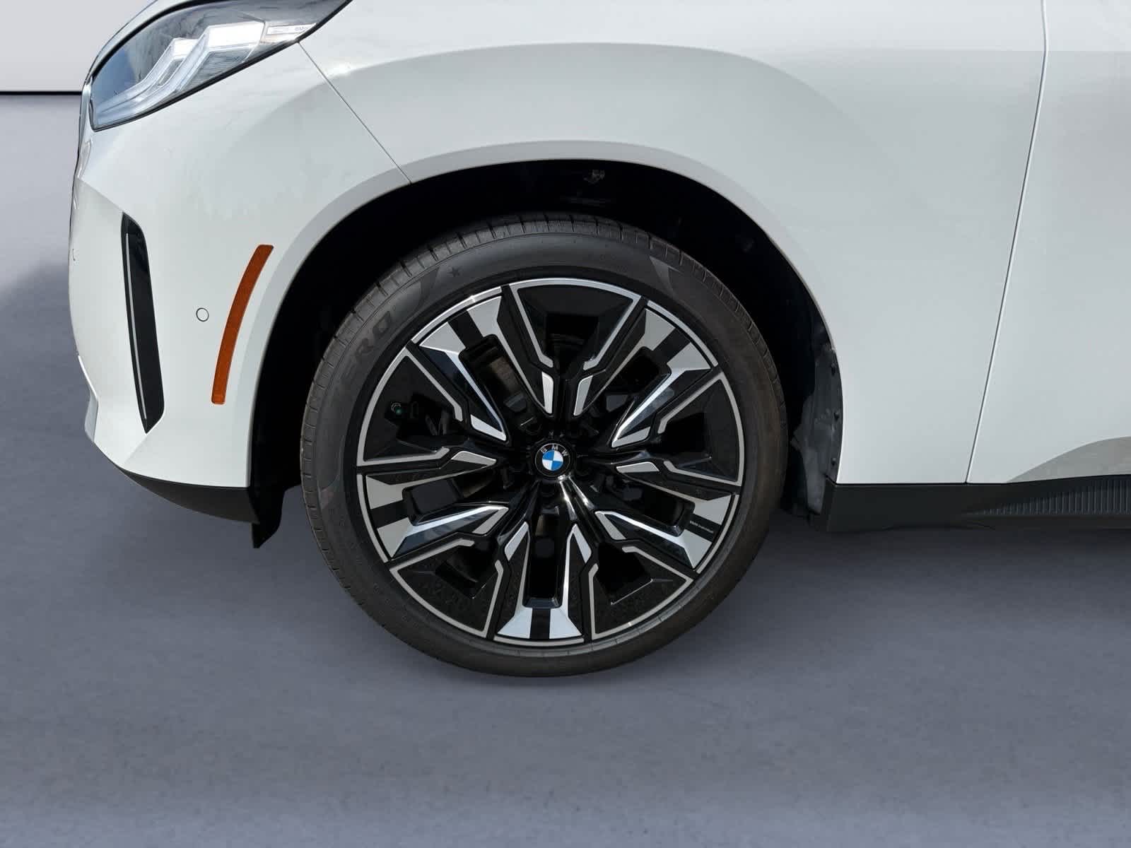2025 BMW X3 30 - Photo 9