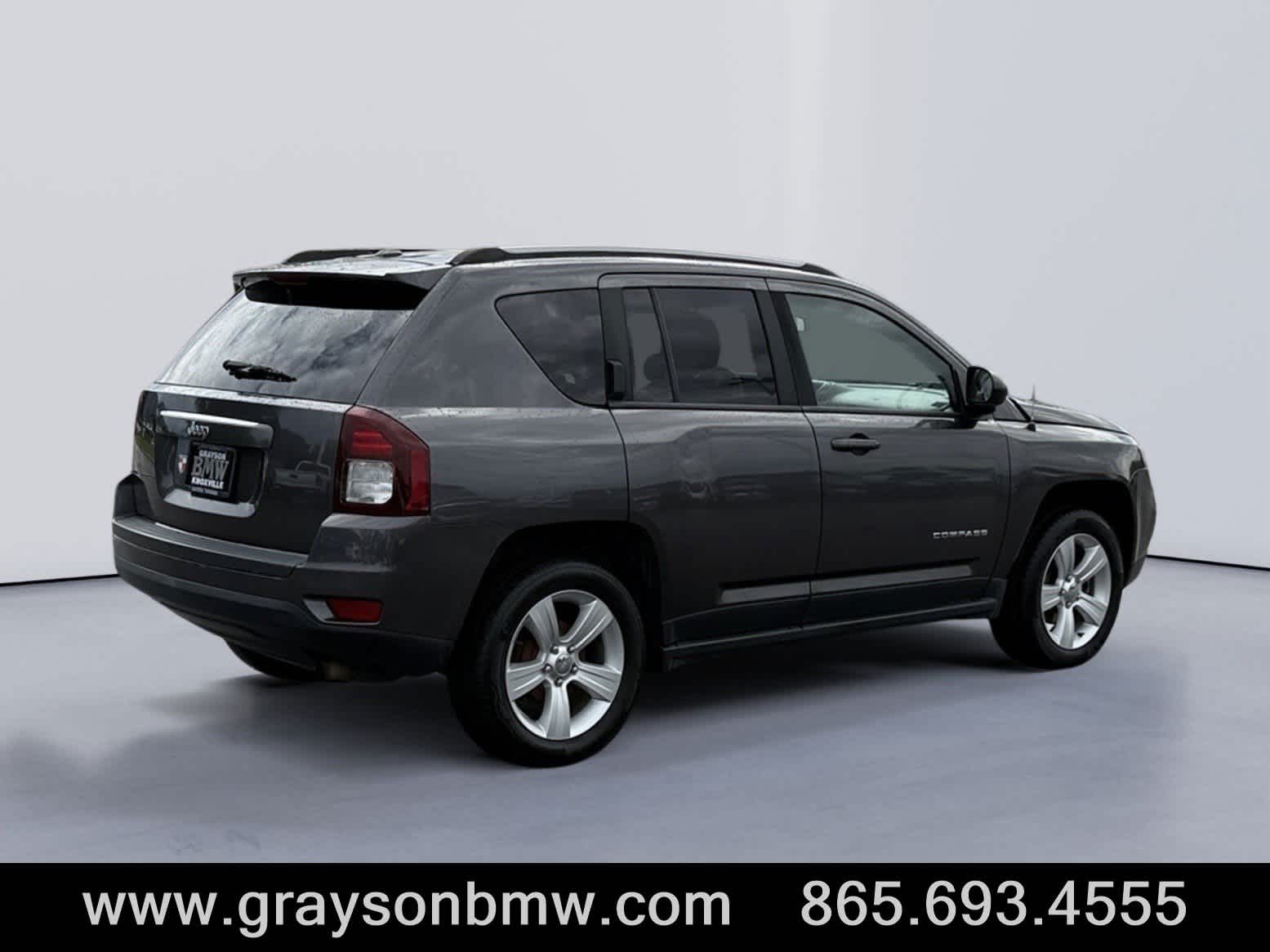 2016 Jeep Compass Sport photo 3
