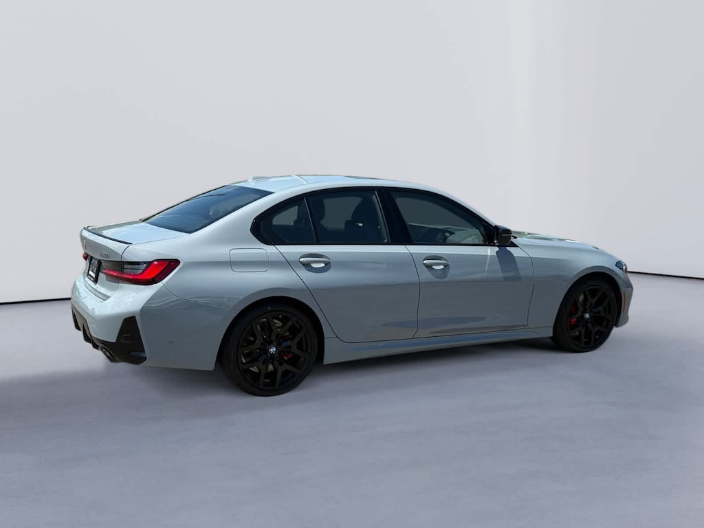 New 2026 BMW 330i xDrive Sedan
