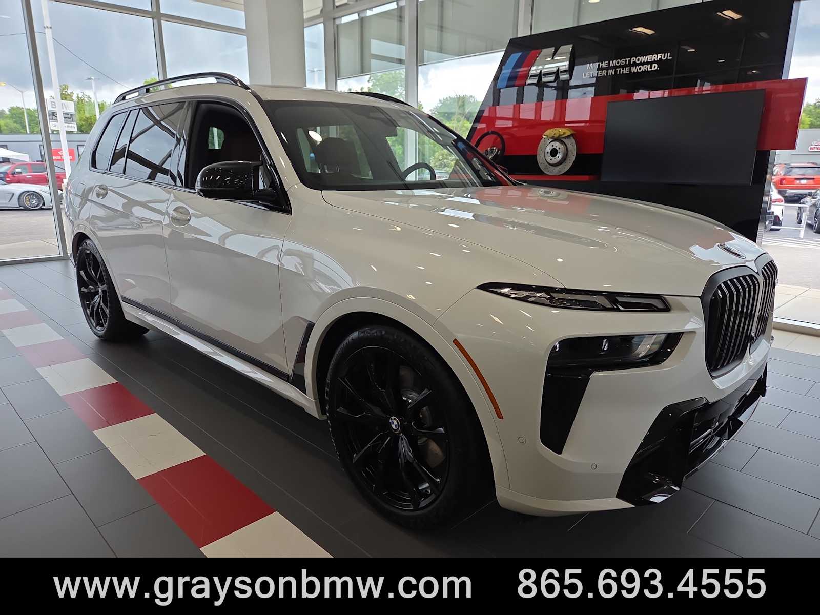 Mineral White 2027 BMW X7 SUV / Crossover All-Wheel Drive Automatic